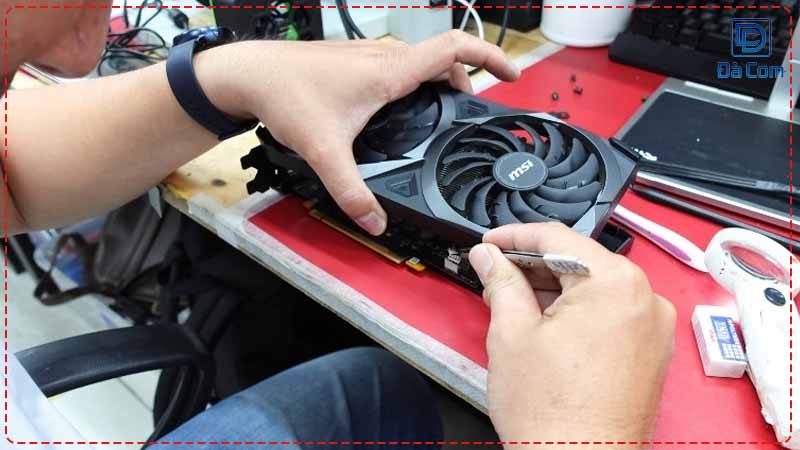 Sua-chua-card-do-hoa-vga-may-tinh-da-nang